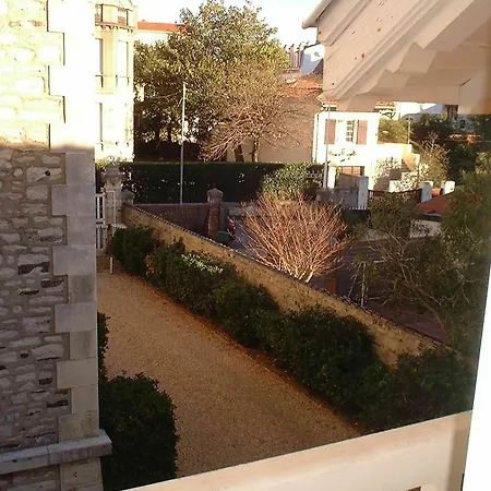 With One Bedroom In Biarritz, With Wonderful View, Furn Διαμέρισμα